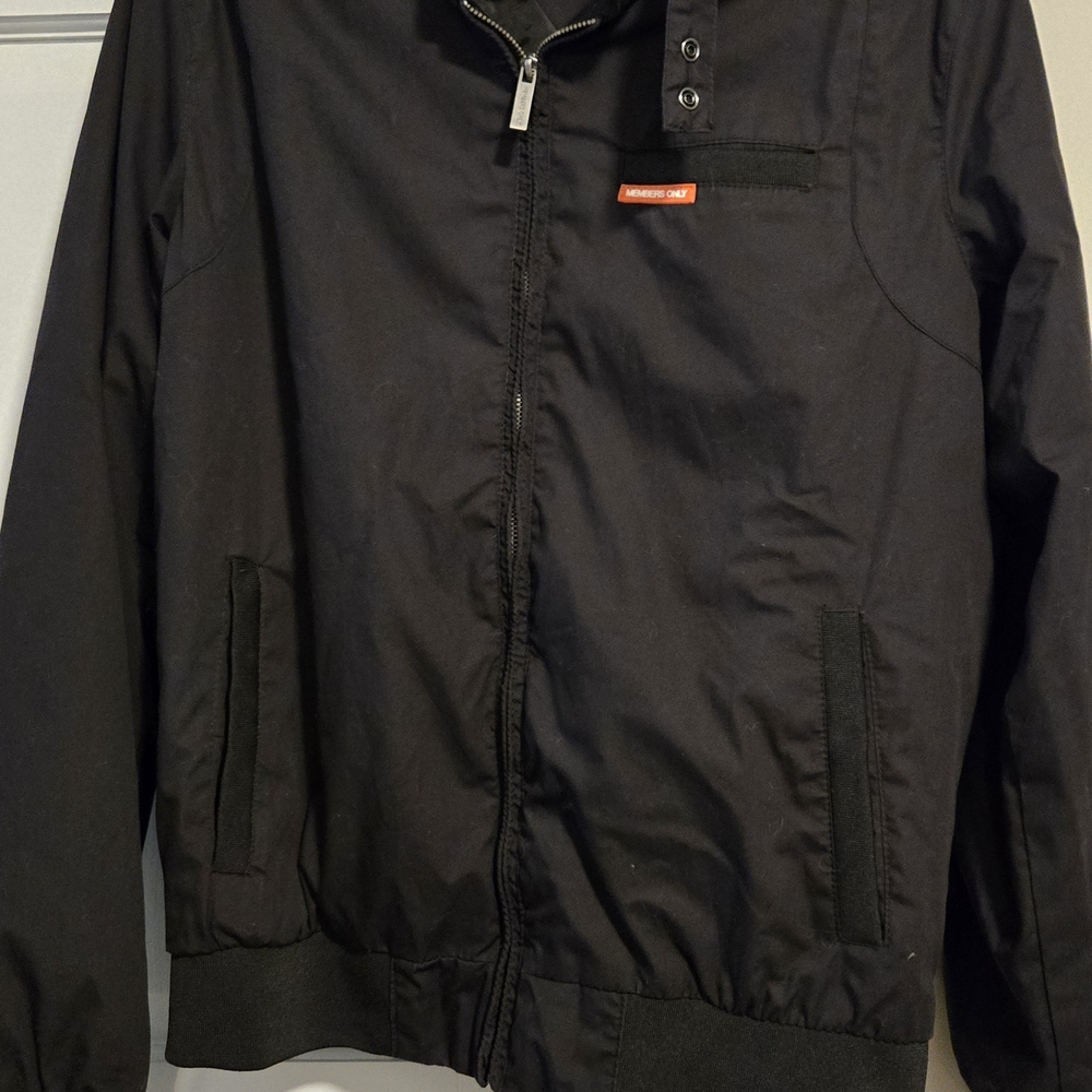 Members Only Spongebob Jacket - Picture 2 of 9